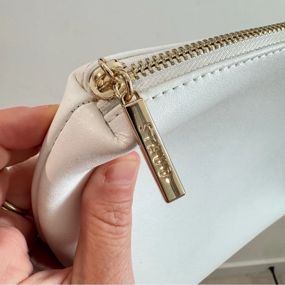 Staud White Leather Make Up Bag Cosmetic Bag‎ Dopp Bag